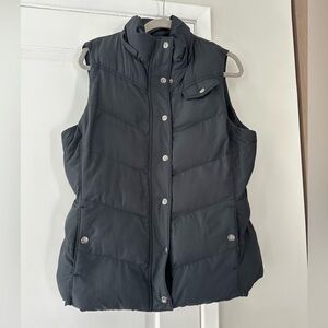 Banana Republic Women's Black Puffer Vest